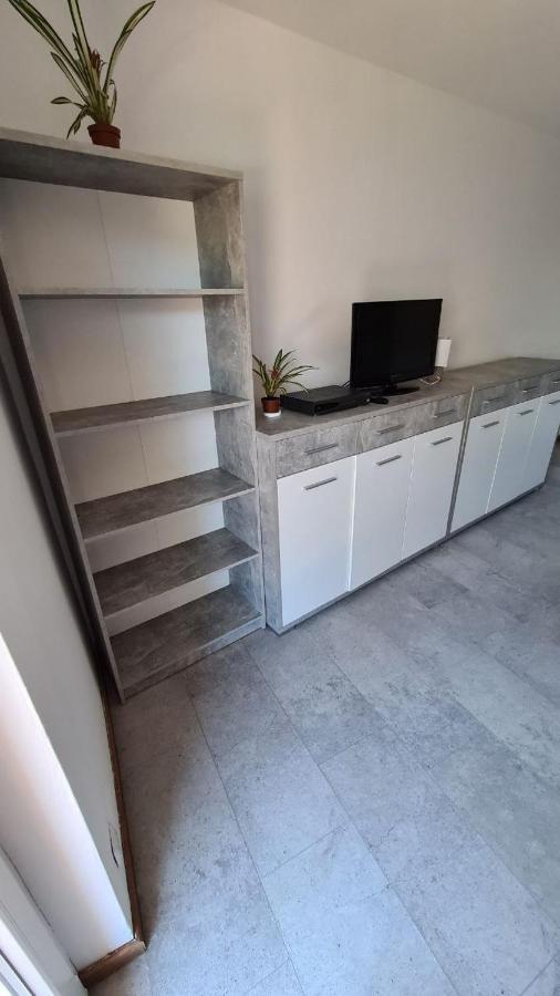 Ferienwohnung Mit Balkon In Krumpendorf Kültér fotó