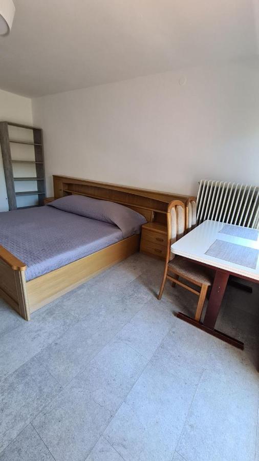 Ferienwohnung Mit Balkon In Krumpendorf Kültér fotó